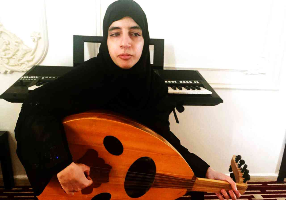 Emirati girl overcomes her visual impairment with music